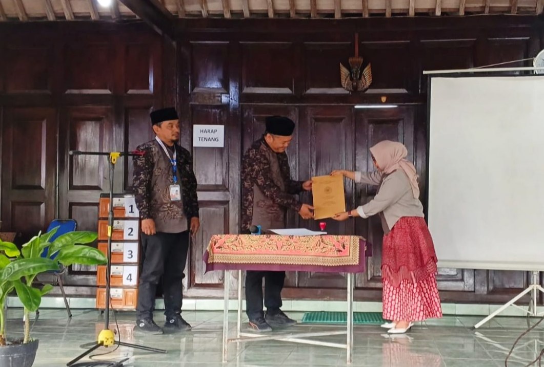 Ayub Supranggono Raih Nilai 92, Lolos Seleksi Dukuh Brengosan