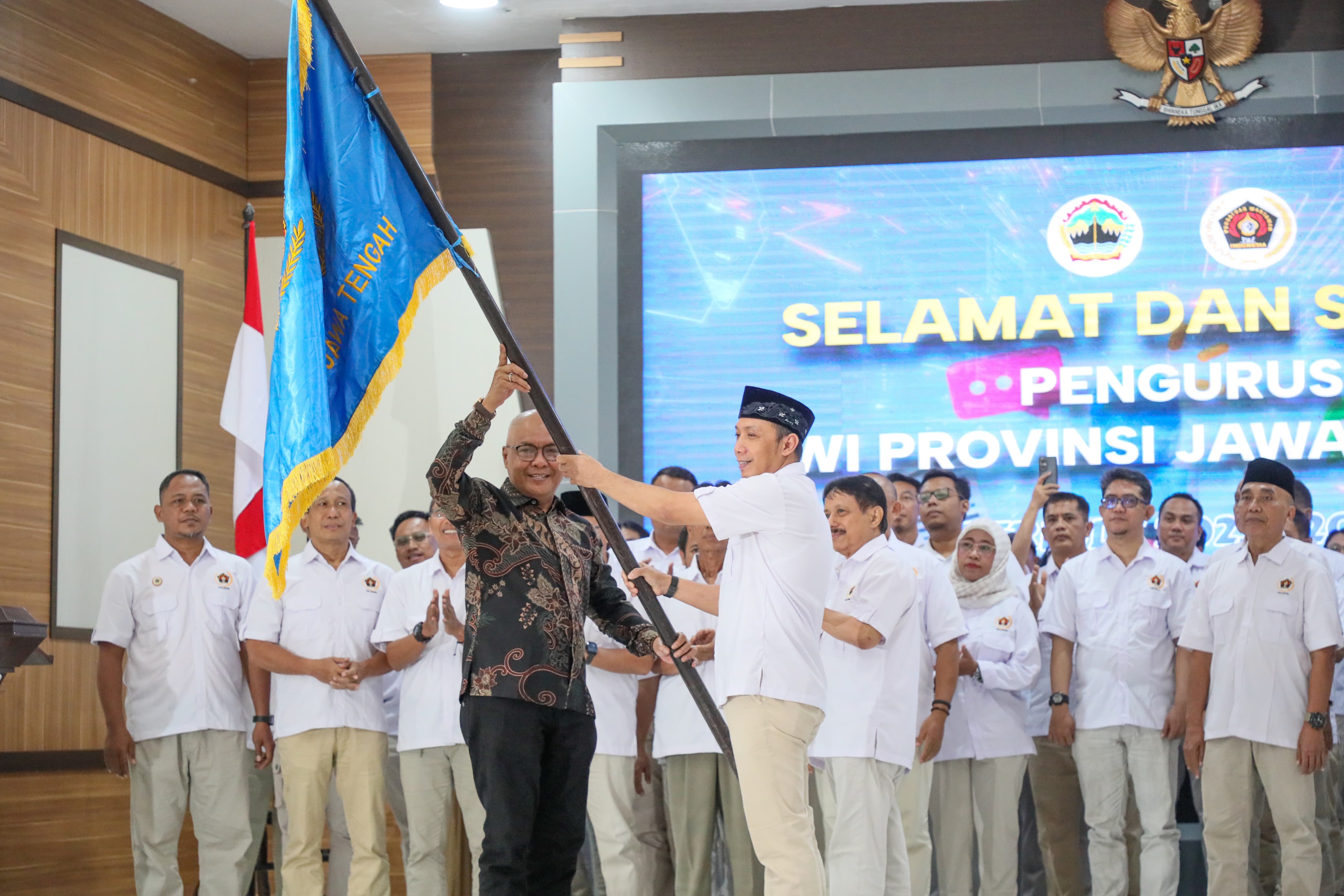 PWI Jateng Dilantik, Tantangan Digital dan Marwah Profesi Jadi Fokus 