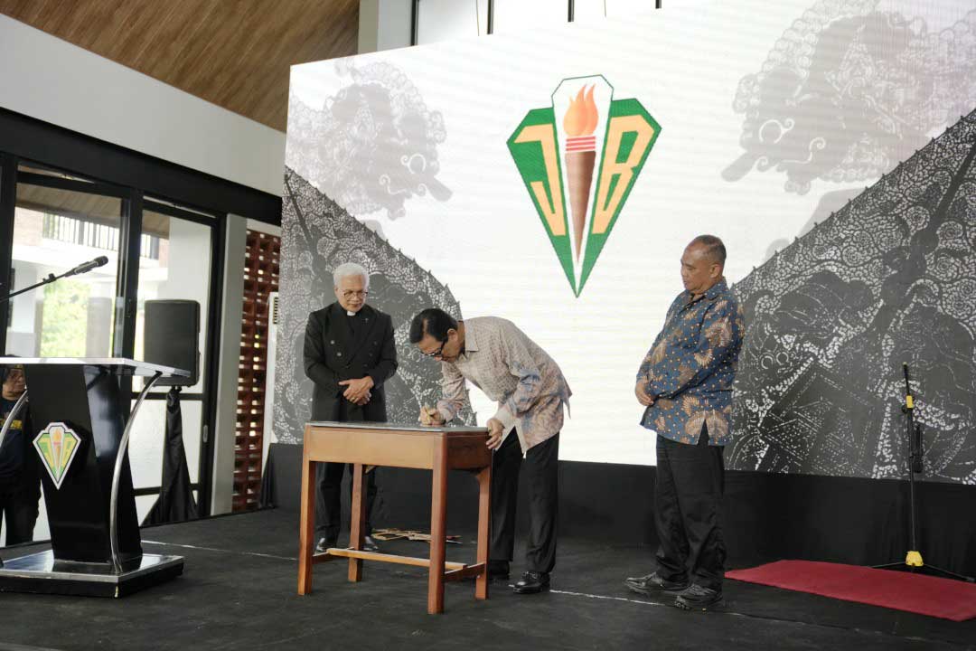 Sri Sultan HB X Resmikan Laboratorium Alam De Britto, Tekankan Pendidikan Karakter