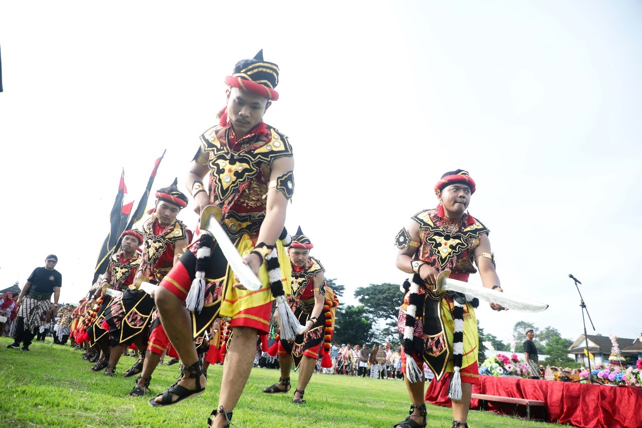 Meriahkan Hari Jadi ke-78, Tirtomartani Gelar Kirab Budaya: Momentum Guyub Rukun dan Gotong Royong