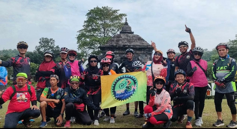 Milad ke-17 Fedjo, 850 Pesepeda Ikuti Bike Camp di Candi Banyunibo